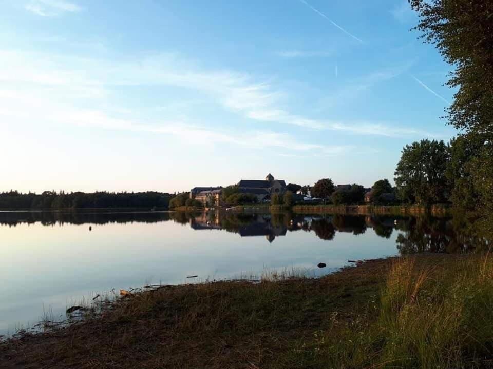 Mobil home au coeur de Brocéliande Paimpont Extérieur photo